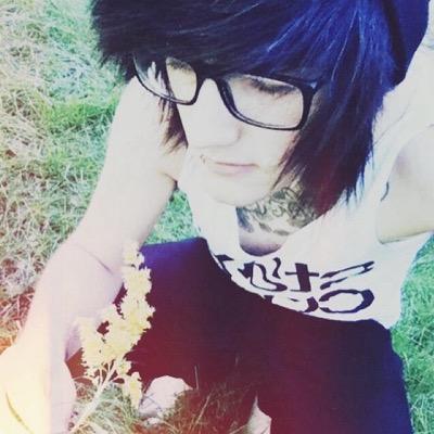 Hi I'm Cameron! I like pizza and cuddles.