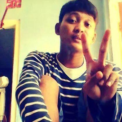 yakin pada diri sendiri,sebelum pada merekah diluar sana,,,!!!