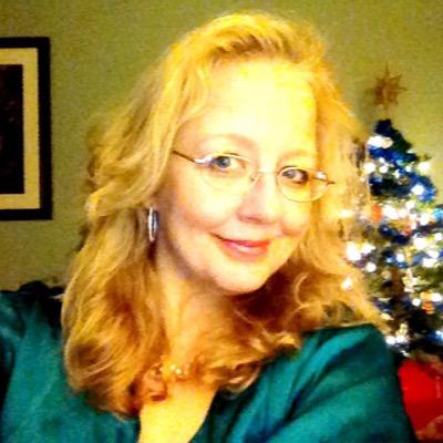 Christian feminist independent voter married to a Canuck.  50 YO Mom of 17 YO daughter.  HSP.  Patriots fan.