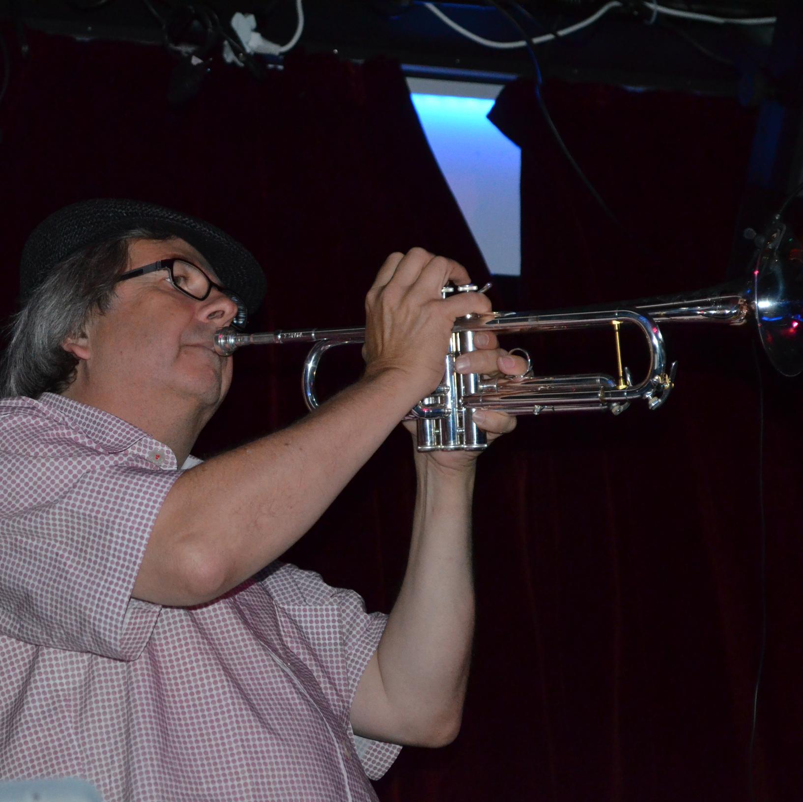 andre_csillaghy's profile picture. FHNW Institute for Data Science @fhnw_i4ds, Astro-Helio Group  @FHNW_astro, Raumschiff Werkstatt für Astronomie @raumschiff_org