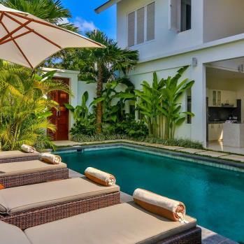 Boutique rental villa agency
