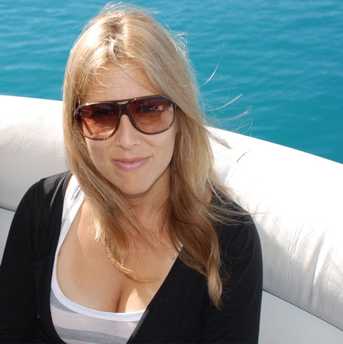 cynann's profile picture. Poet: Maker of things that are not, as though they were.