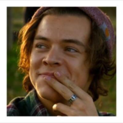 hi hi hi since i gave you a free follow would you mind following @cooldadharry ill follow back just ask !!