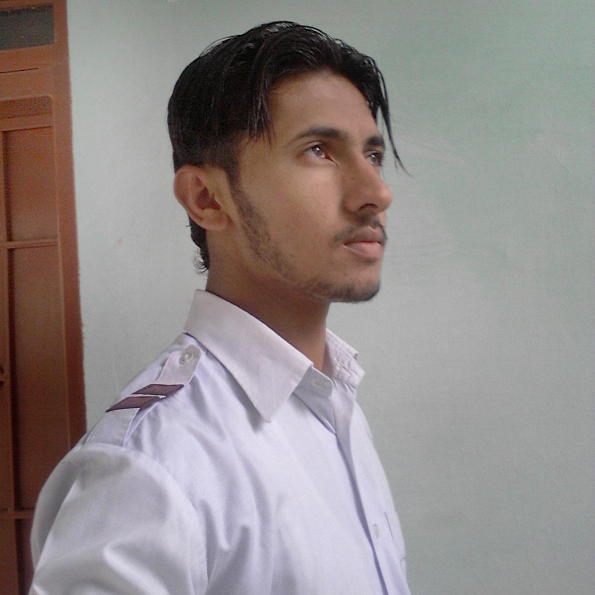 AloneSaghar23's profile picture. 