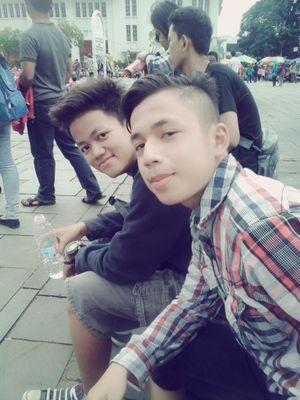 f96f9ba41a5c4fd's profile picture. 