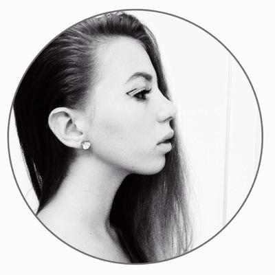 OlyaYavtushenko's profile picture. Единой реальности не существует. Каждый живет в своей реальности, которая постоянно меняется из-за множества оттенков восприятия.