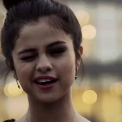 selena gomez benim herşeyim seni seviyorum selly :D