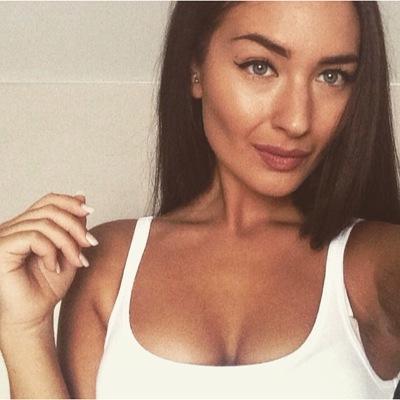 MelissaSeags's profile picture. Menswear Merchandiser