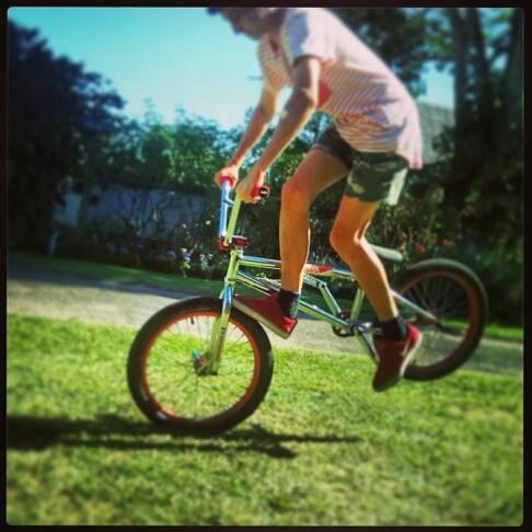 i'm all about that mtb, slope style, bmx and downhill :)