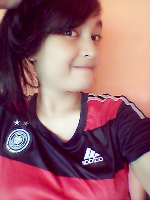 Paling seneng sama cowok yang selalu membuktikan setiap perkataannya  (´▽`ʃƪ)
