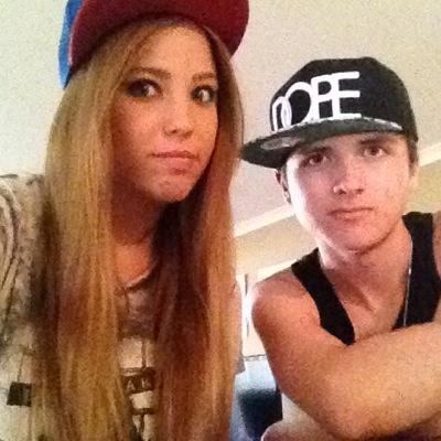 NickandKellz's profile picture. Just 2 Aussie cousins that make random youtube vids :) Follow @NCDance97 & @Kddobbo Please Subscribe to us on Youtube