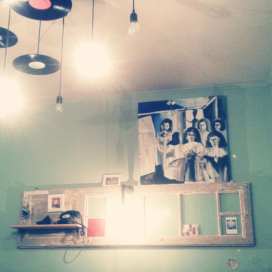 Café Universal Profile