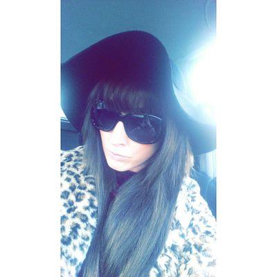 lauramckenna24's profile picture. 