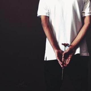 badooor1151's profile picture. 