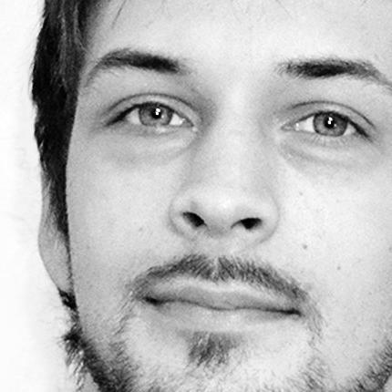 AlmazoffR's profile picture. 