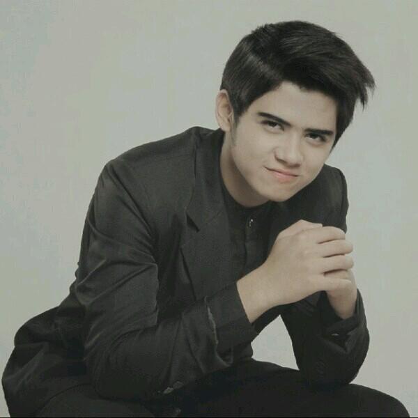 ♥ ALLAH ♥family ♥ Aliando syarief