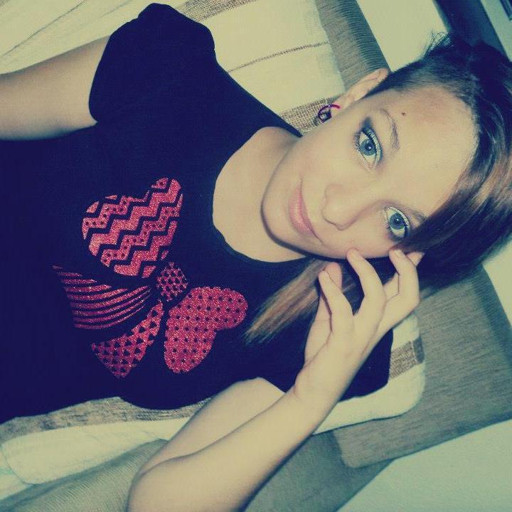 Prazeer LaailÁ ♛ Em outro alguém já procurei e desisti de te encontrar, só por vocẽ me apaixonei ♪♫