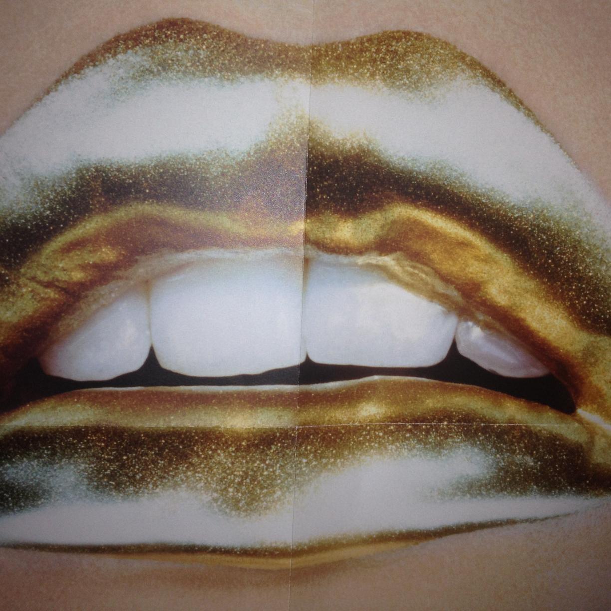 LeoBVisualOn's profile picture. Leo Burnett Visual On Leo Burnett Visual On is Leah Mitchell & Jo Hodge Art Buying and Visual Inspiration. Twitter - @LeoBVisualOn