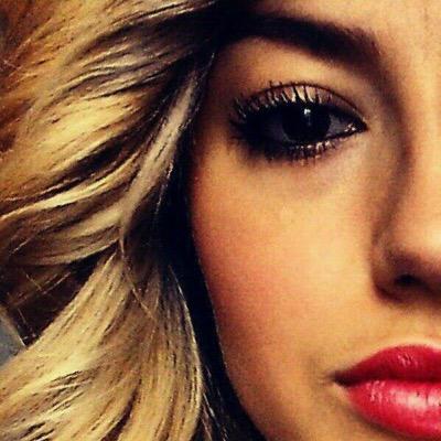 MishelPavlova's profile picture. 