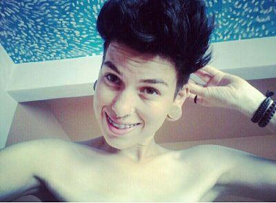 itssadboy http://t.co/CbNt8pvXlF                             segue aqui: http://t.co/Lj7eE2W95W