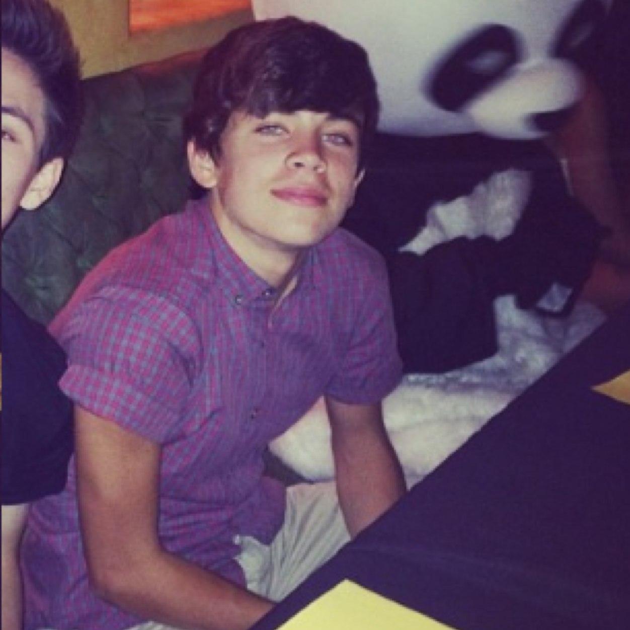 I love nash and hayes more than food. #AlexFromTarget Followed.