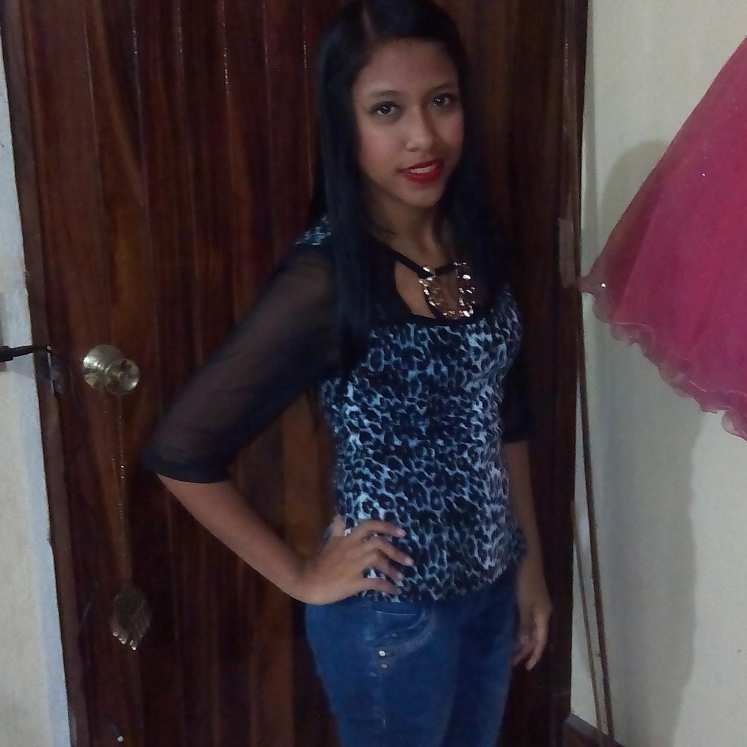 JulySaraii309's profile picture. 