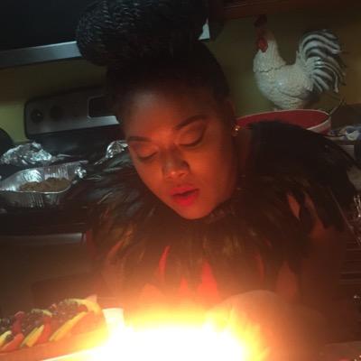 TishanaNicoline's profile picture. 