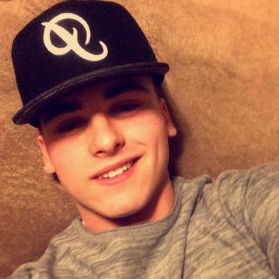 motocross rider snowboard rider hockey player guitar player j'adore le training