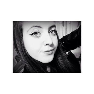 mariiamoralees's profile picture. 