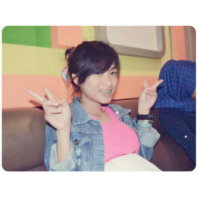 DindaaWL's profile picture. Not