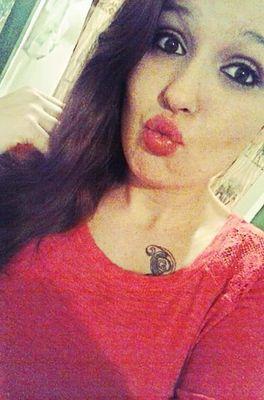 Eve Wallace  Soon to be mommy ; too Kennedy Melynn Wallace  My bbg!  20 years of young .