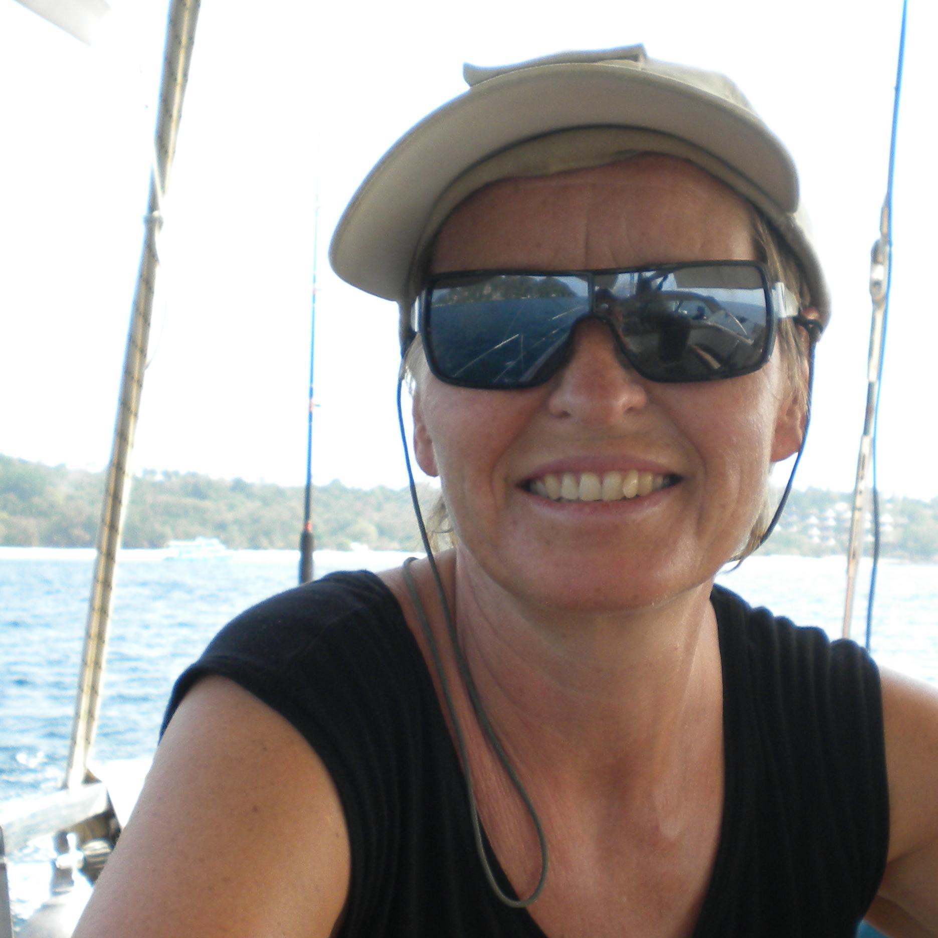 AnnaGlavind's profile picture. Tweeter privat og mest om kommunikation og sundhed. #dkmedier #dkvid #folkesundhed, #sundpol, #sundhed