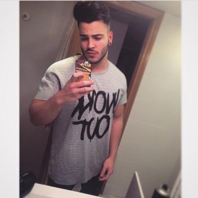 instagram: Jaavito26
