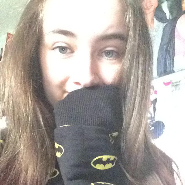 Hi. I love you. Come ask me questions http://t.co/TnuHCQ3rh4 | ✵Luke Robert Hemmings✵