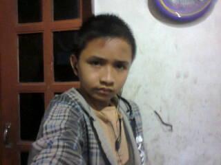 Ada 3 cara untuk merubah takdir manusia, yaitu : Pertama adalah DOA DAN USAHA, Kedua adalah ILMU PENGETAHUAN, Terakhir adalah Follow Twitter ini ya...