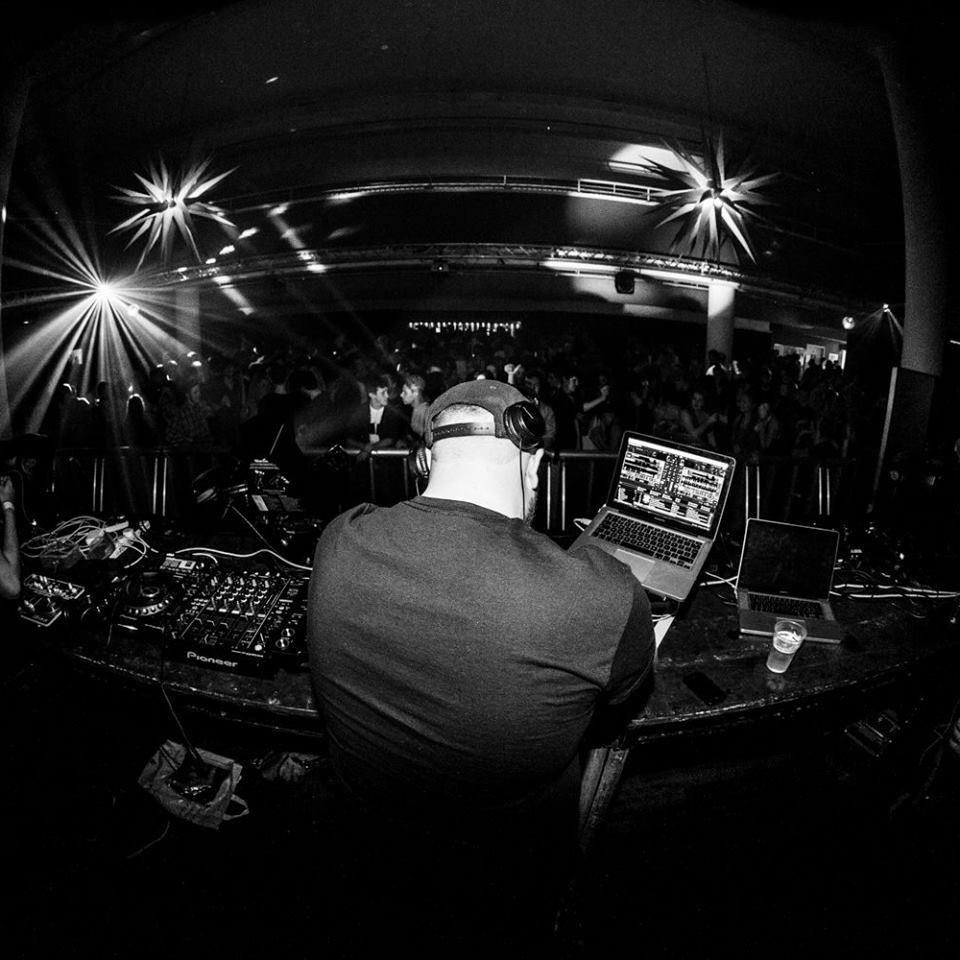 5am_Official's profile picture. Falmouth University.
DJ/Producer/Artist. Enquires: 5amofficial2015@gmail.com.

Free EP:
https://t.co/smkLGPSwxC