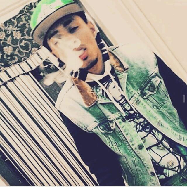 TheOfficialEL_'s profile picture. Rapper , Entertainer , Stoner Taurus♉, N.Y. State Of Mind , Hollyhood ! Single