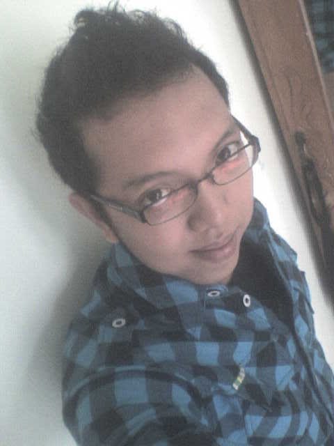 Dwias Sasi Prayogie Profile