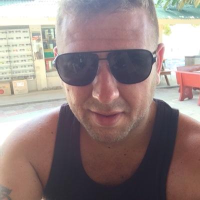 wood_dong's profile picture. One Life Live It, One Chance Take It