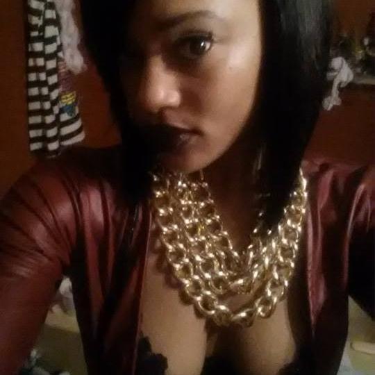 It's In My Car in My Clothes That Make These Hoes Wanna Fuck Fa Show Is It My Style The Way I Role That Make These Niggas Wanna Hate Some Mo ^_^