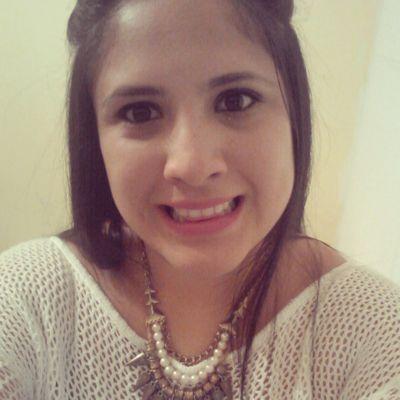 Tec-Radiologa Esperando mi oportunidad en la vida mientras tanto vivo Feliz Recordando y Amando a mi Familia