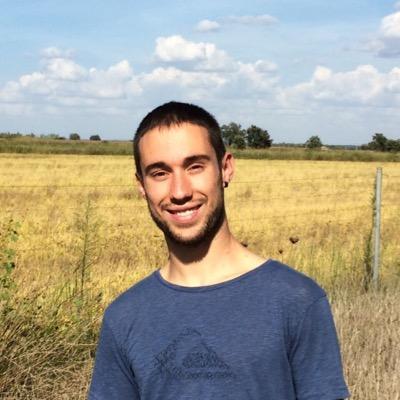 alvrooe's profile picture. 