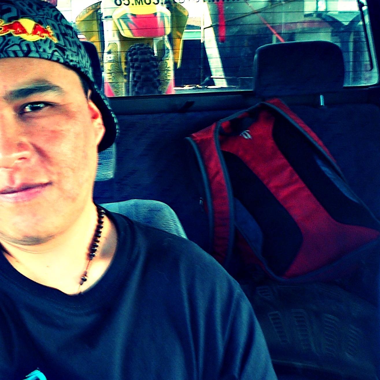 cris5alegria's profile picture. Emprendedor. Welcome to Cristian Alegria Official Twitter page Specialist in Logistic and International Trade💵