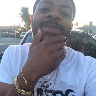 Insta: @2llz 
Fb: choboy lodge 
http://t.co/XS6VuWmSfI