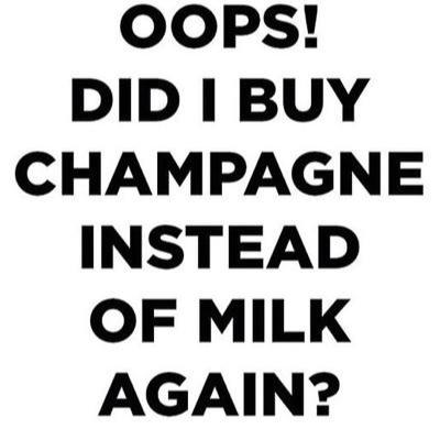 FamousBuyDfault's profile picture. Lifestyles of the Deceptively Un-Rich and Practically Famous....