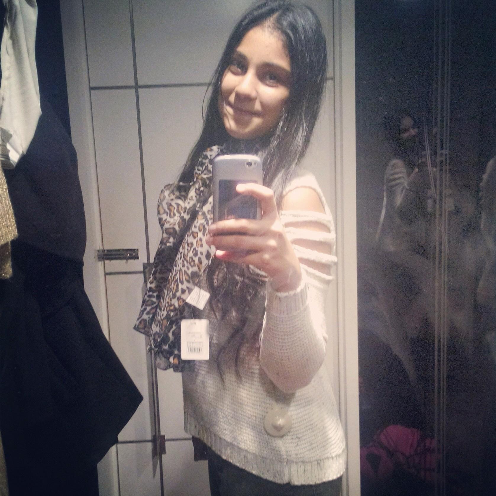 ezgisezen98's profile picture. 