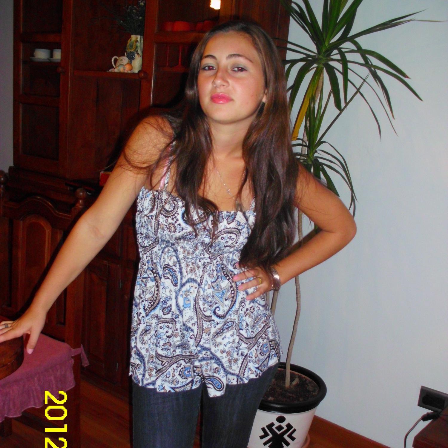 ¡¡¡ vivamos felices... qe locoss ya estamooss!! ;)