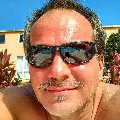 lcolon08's profile picture. 