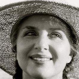 Bambilovesbooks's profile picture. 