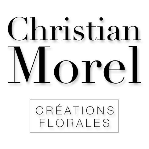 C’est dans un style moderne et épuré que se définit la boutique parisienne du fleuriste Christian Morel un spécialiste du mariage et de l'évènementiel.